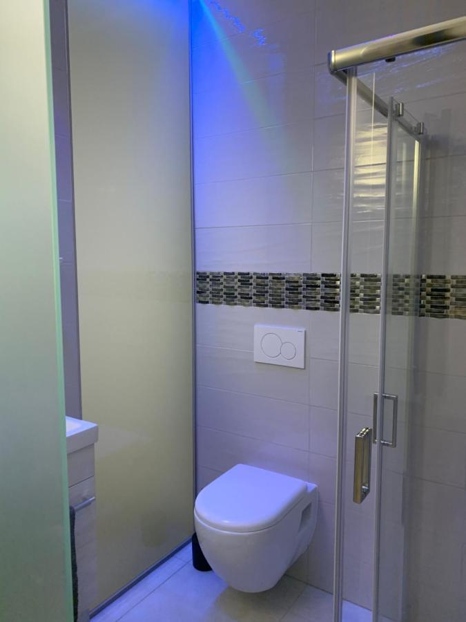 Executive Single Room With En-Suite In Guest House City Centre Luxembourg Luaran gambar