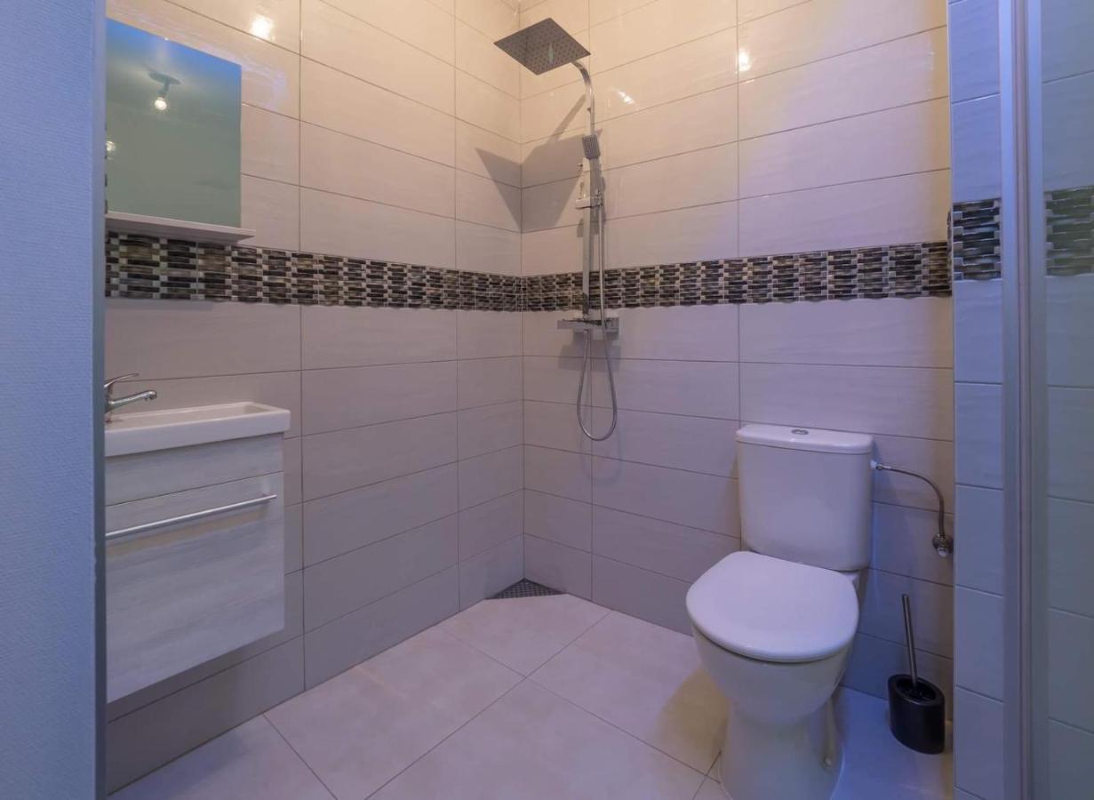 Executive Single Room With En-Suite In Guest House City Centre Luxembourg Luaran gambar