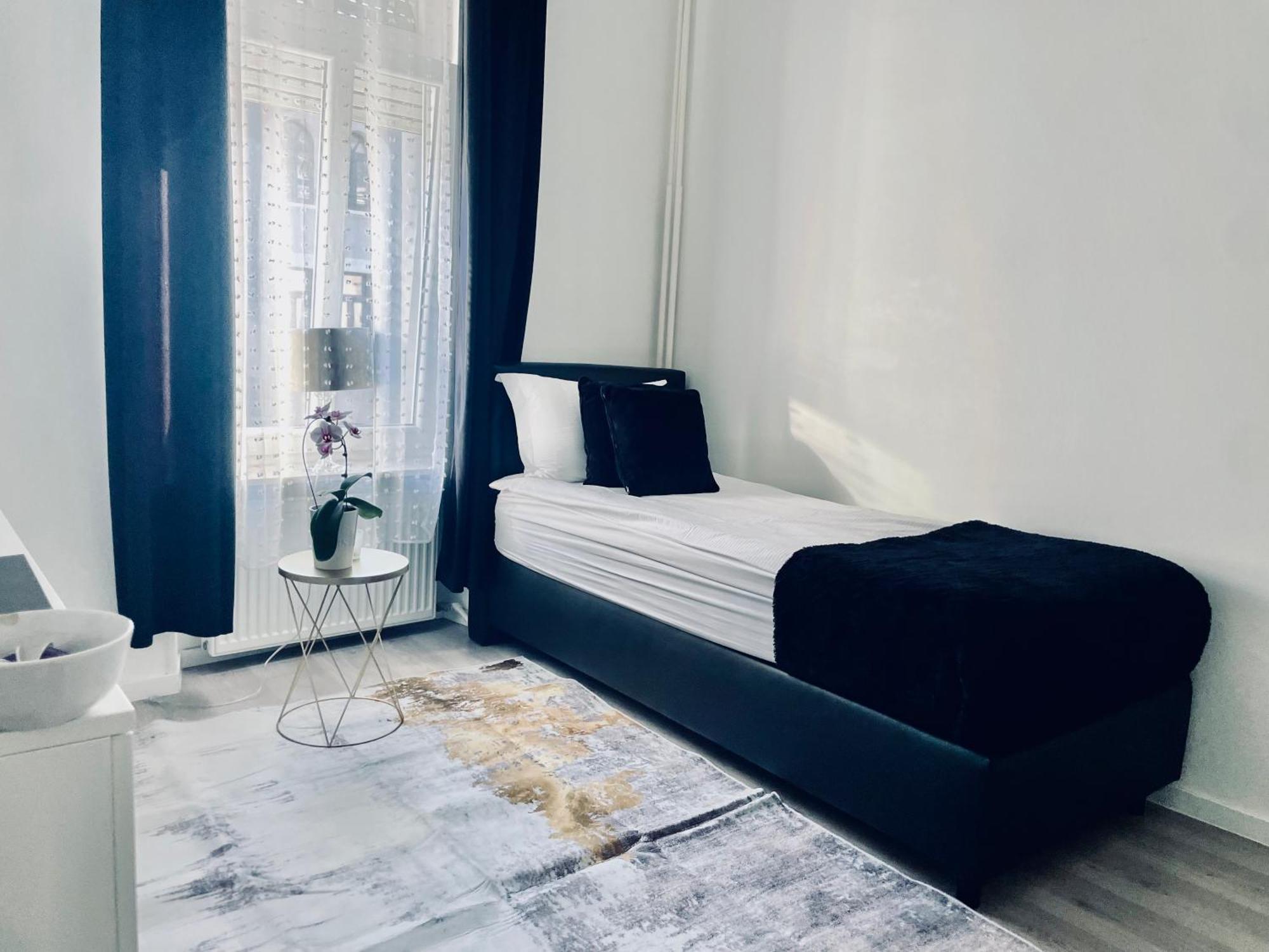Executive Single Room With En-Suite In Guest House City Centre Luxembourg Luaran gambar
